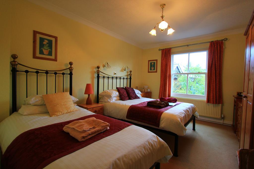 Mylne Bridge House Bed & Breakfast Уиндермер Екстериор снимка