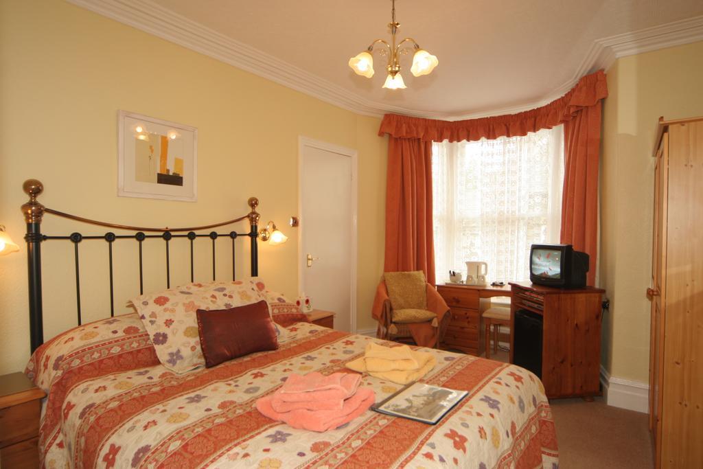 Mylne Bridge House Bed & Breakfast Уиндермер Екстериор снимка